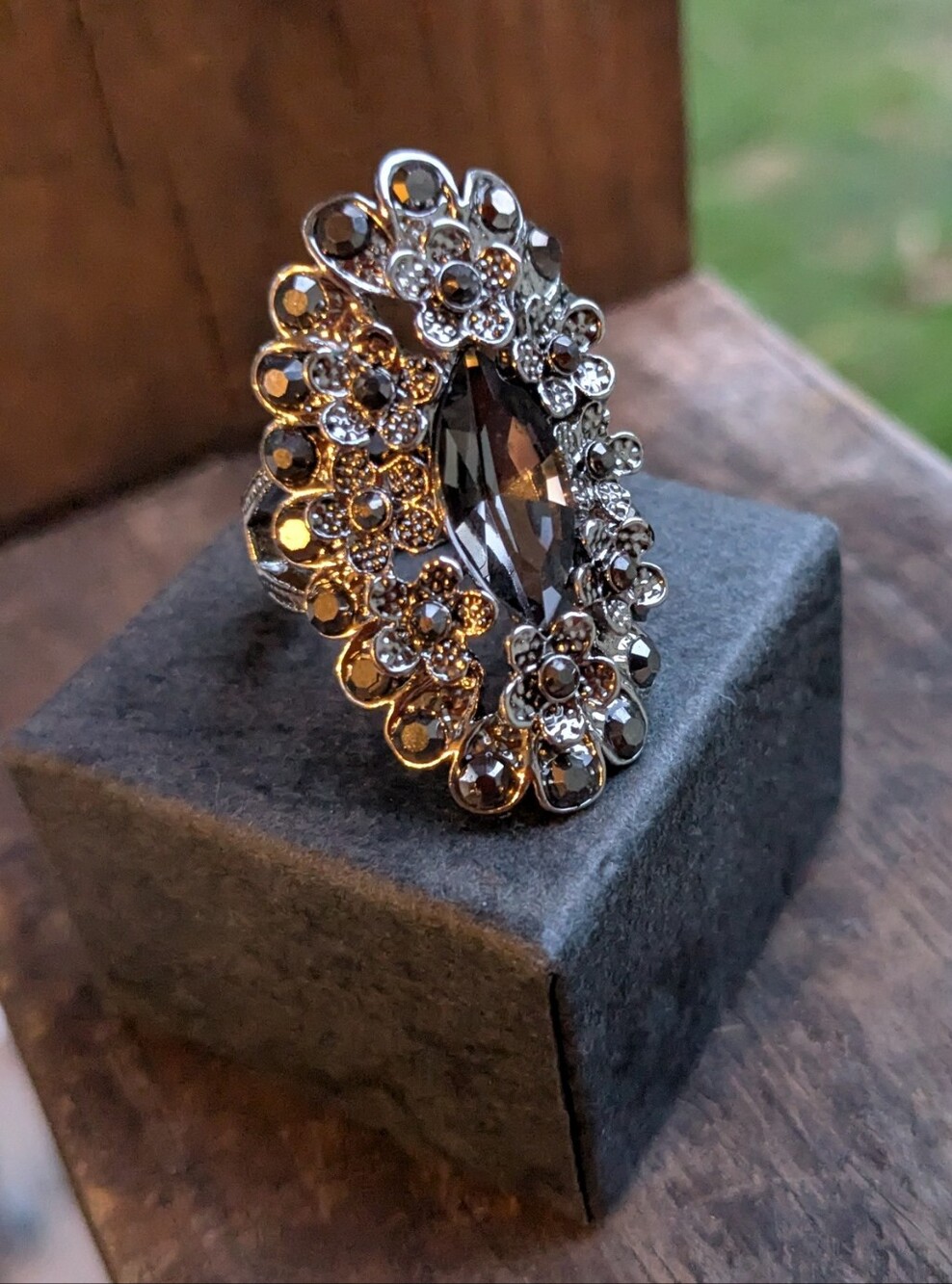 Vintage Style Stainless Australian Crystal Tower Ring (7.5)